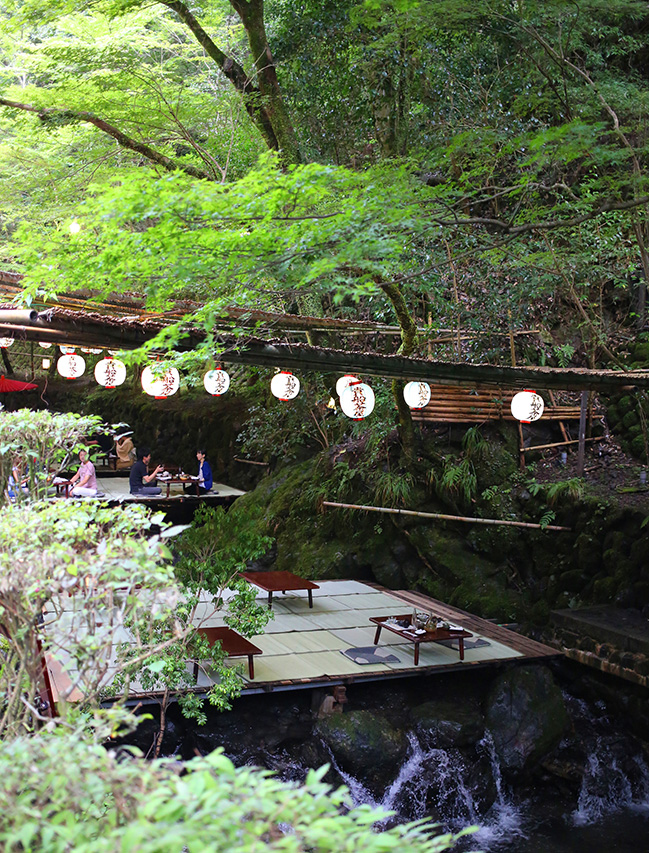 川床料理